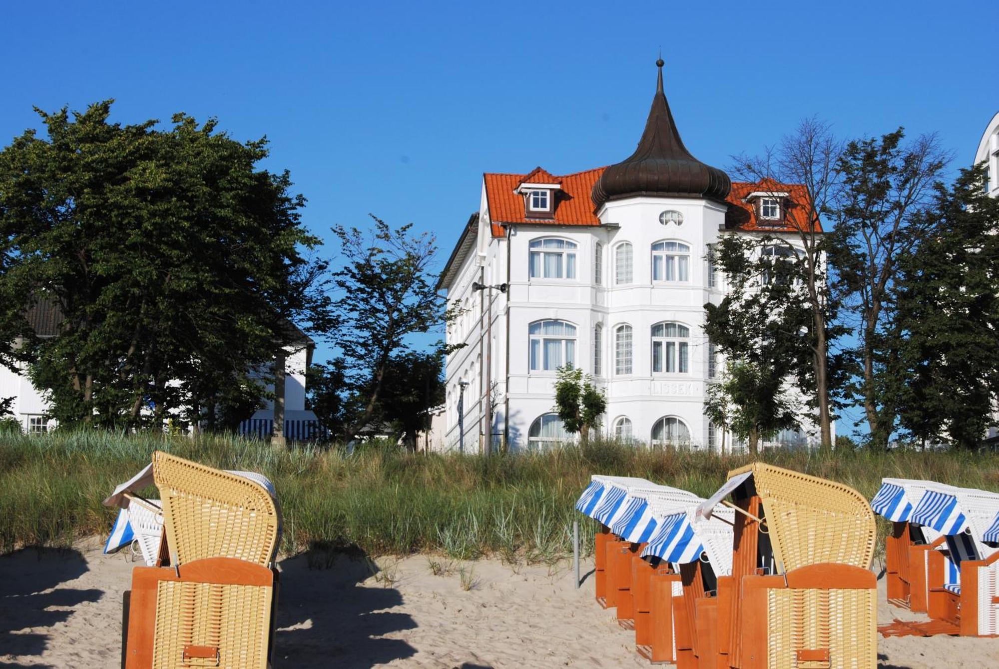 Strandhotel Binz Exterior photo